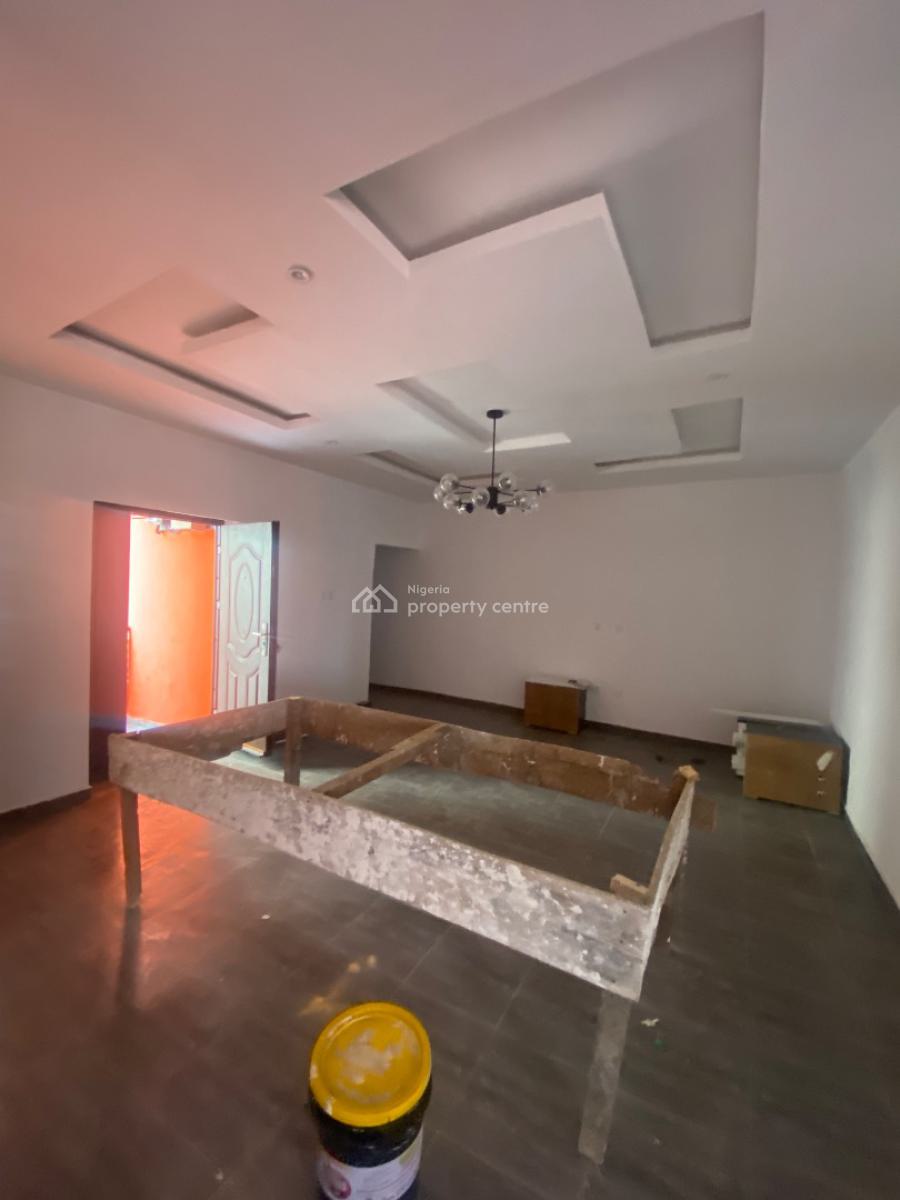 Massive 3 Bedroom Apartment with All Rooms Ensuit Plus Visitors Toilet, Collindale Estate Behind Stadium Hotel, Surulere, Lagos, House for Rent