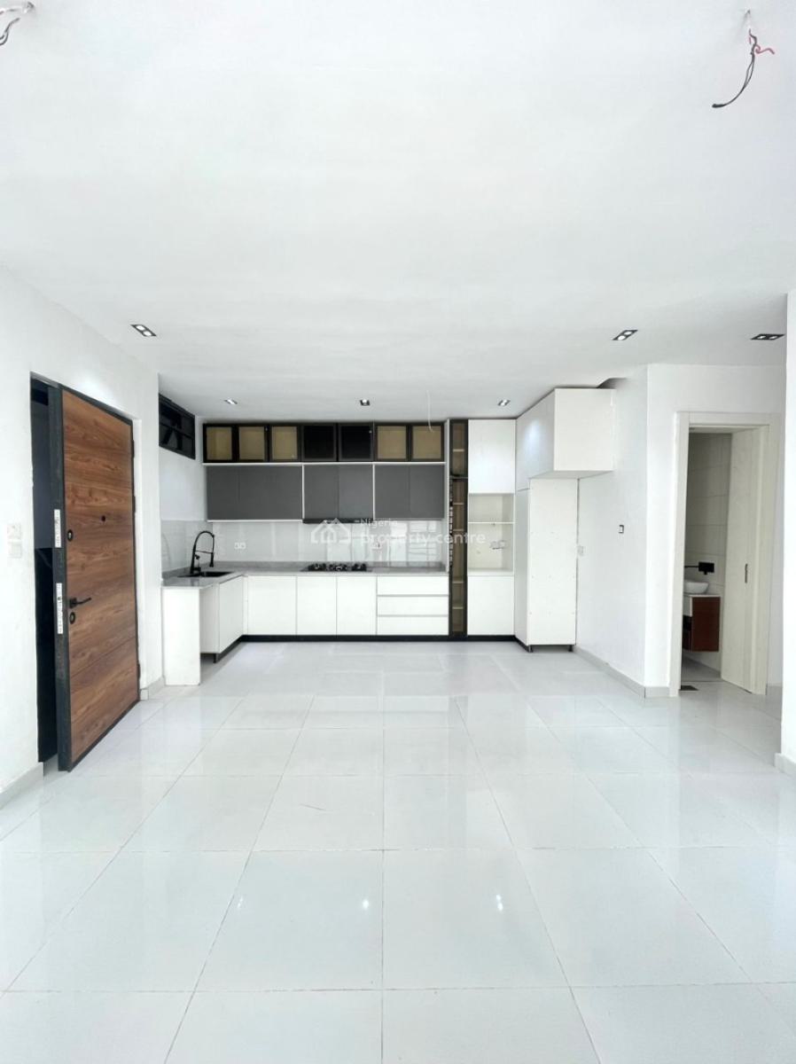 Standard 2 Bedroom Apartment, Ologolo, Lekki, Lagos, Flat / Apartment for Sale