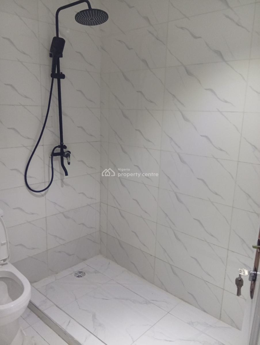 a Monthly Or Daily Payment Serviced Rooms in Lekki Phase 1, Lekki Phase 1, Lekki Phase 1, Lekki, Lagos, Flat / Apartment for Rent