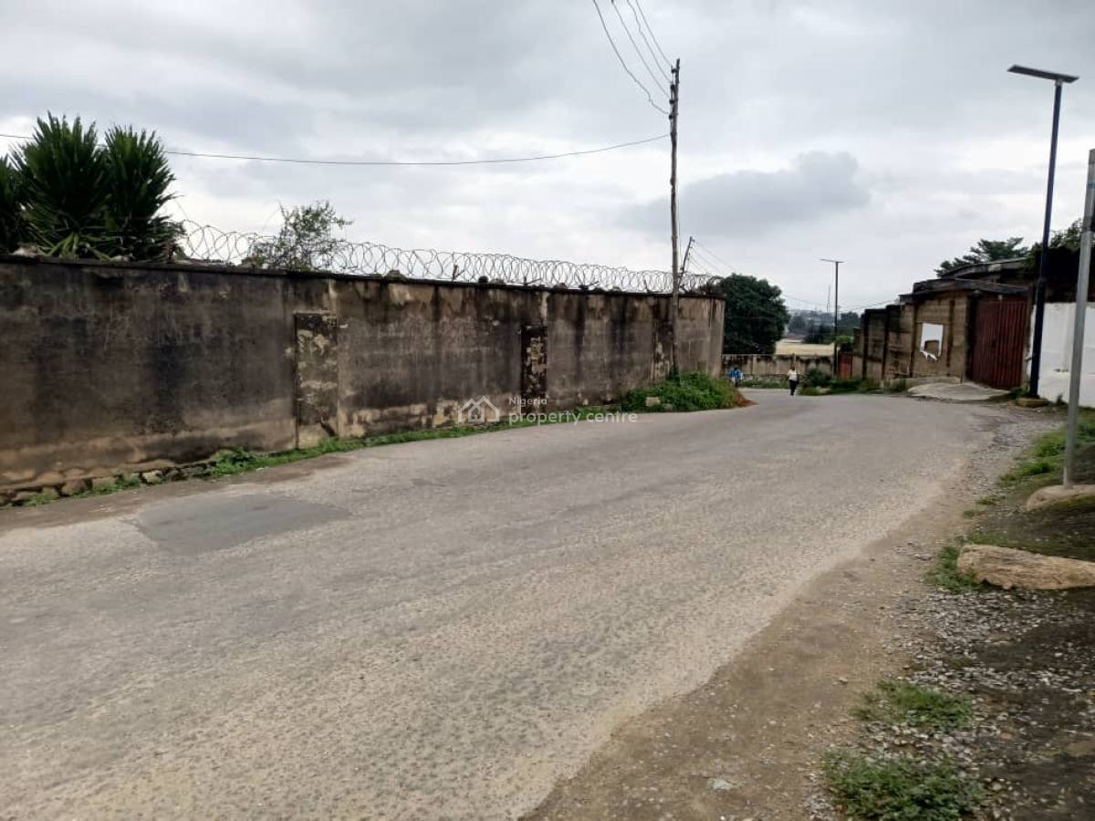 Prime Mixed Use Landed Property, Bibilari Street, Ikolaba Gra, Ibadan, Oyo, Mixed-use Land for Sale