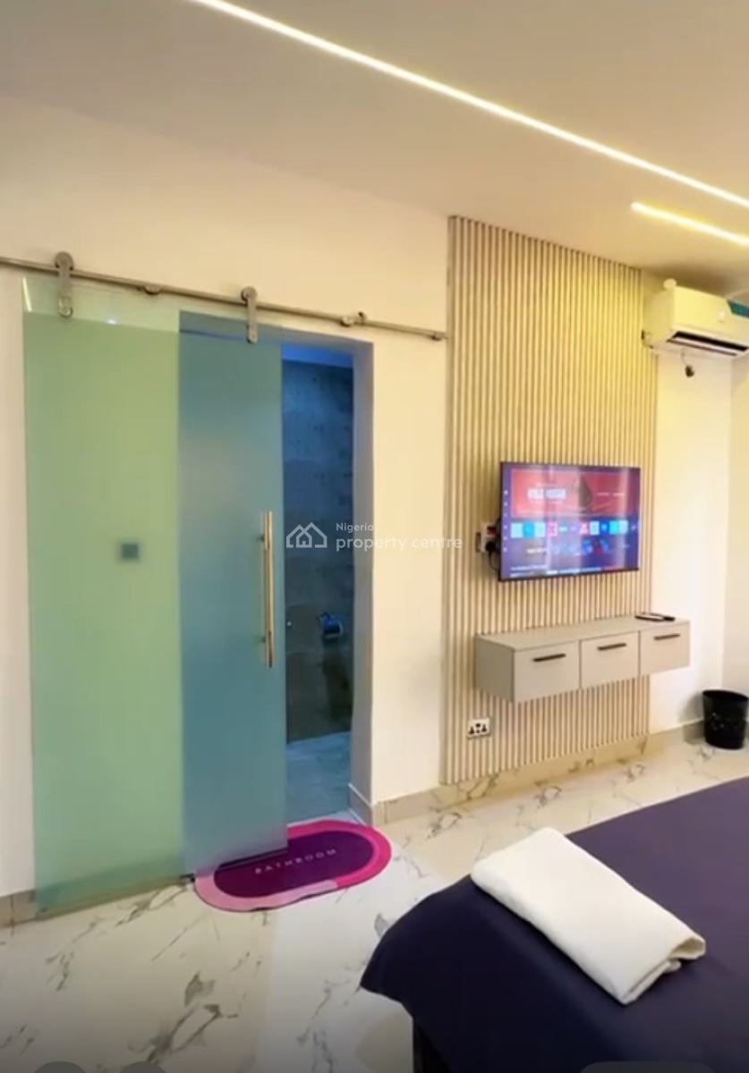 Exquisite 2 Bedroom Apartment, Ojulari Road, Vintage Height Estate, Ikate, Lekki, Lagos, Flat / Apartment Short Let