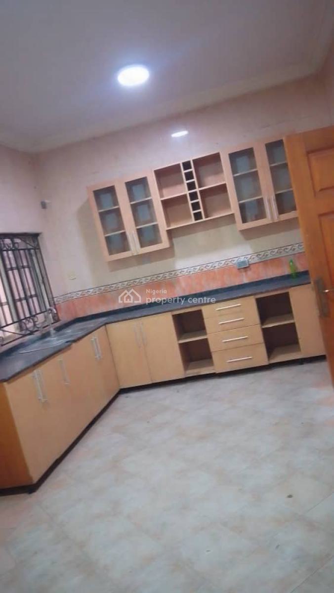 4bedroom Semidetached Duplex with 2bqs, Lekki Phase 1, Lekki, Lagos, Semi-detached Duplex for Rent