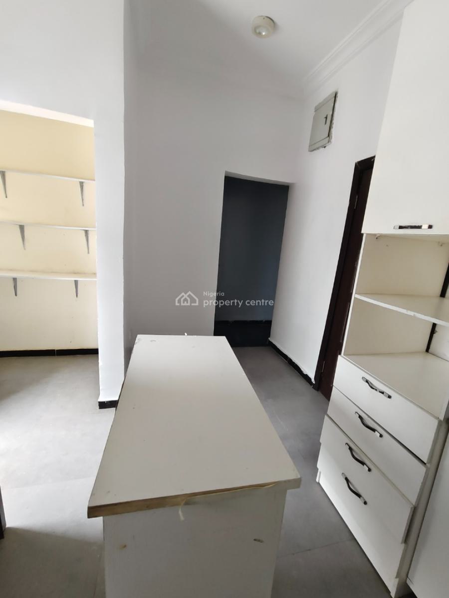 Sharp 2 Bedrooms Apartment, After Blenco Sangotedo, Ajah, Lagos, Flat / Apartment for Rent