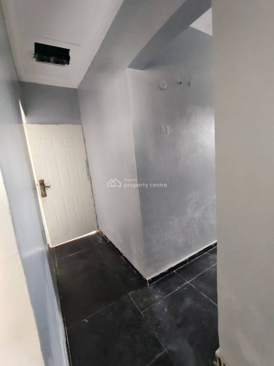 Sharp 2 Bedrooms Apartment, After Blenco Sangotedo, Ajah, Lagos, Flat / Apartment for Rent