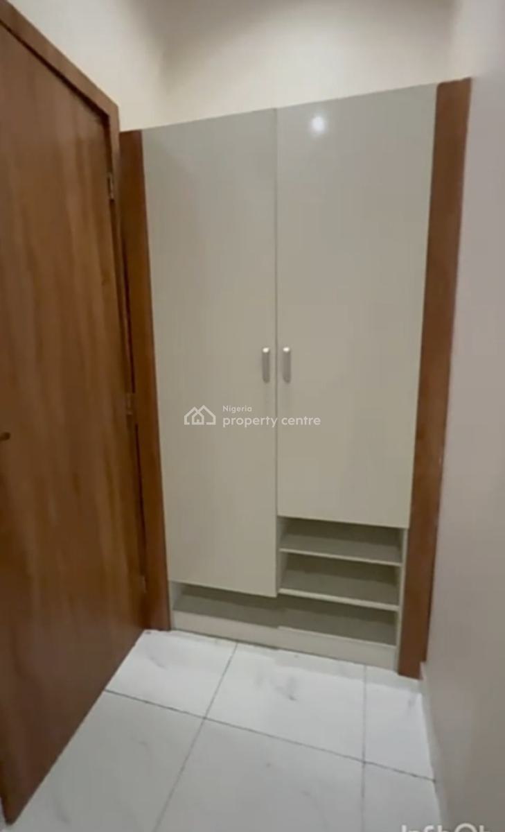 Upstairs Room and Parlor Apartment- (sharing Fully Fitted Kitchen), Maple Electric Homes Orchid Road Lekki, Lekki, Lagos, Self Contain (single Rooms) for Rent