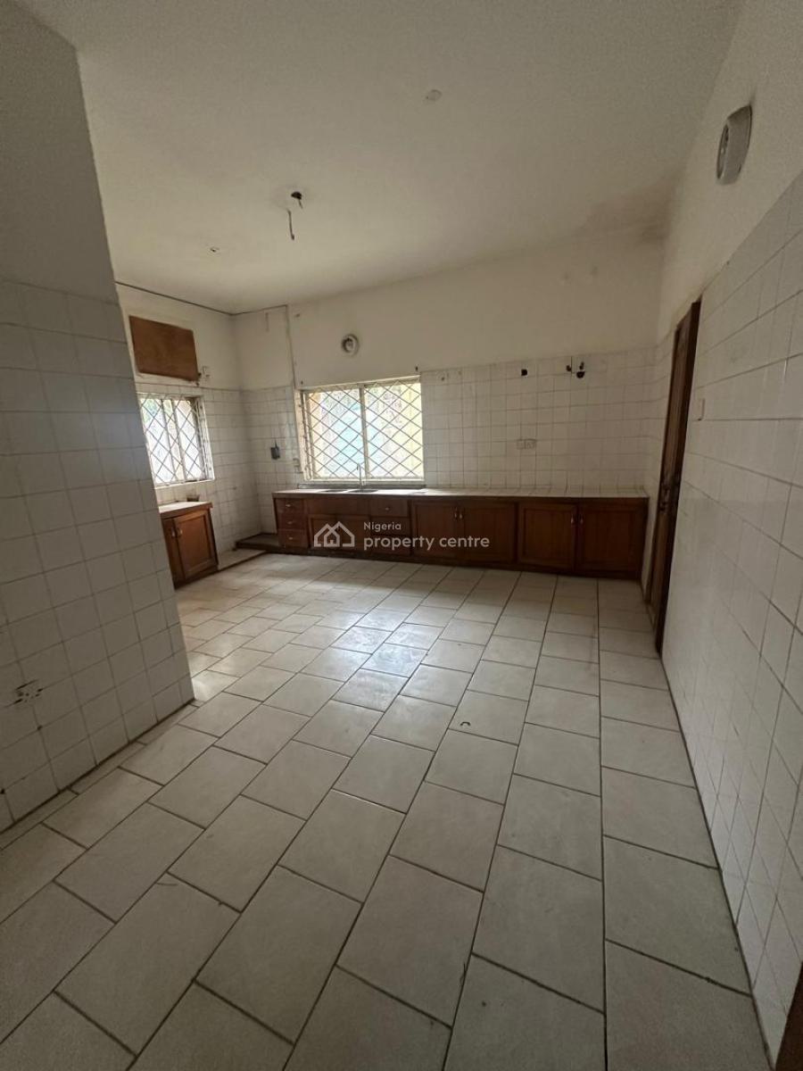 6 Bedrooms Fully Detached Duplex,4 Rooms Bq , Strictly for Office Use, Wuse2. Strategic Location, Wuse 2, Abuja, Detached Duplex for Rent