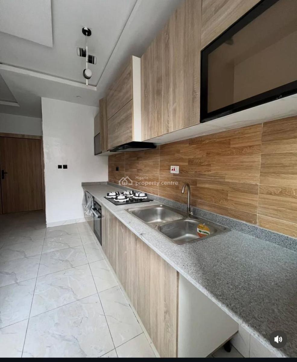 1 Bedroom Apartment, Ologolo, Lekki, Lagos, Mini Flat (room and Parlour) for Sale