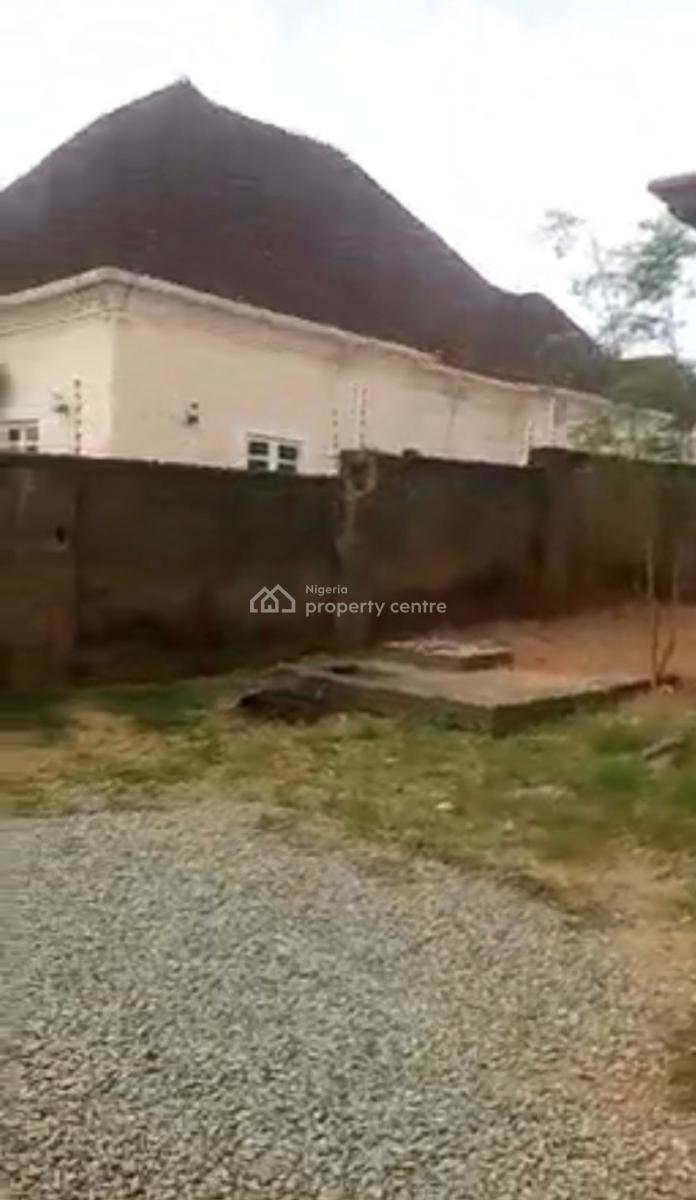 3 Bedroom Bungalow, 650sqm, Tarred Road, 6th Avenue, Gwarinpa, Abuja, Detached Bungalow for Sale