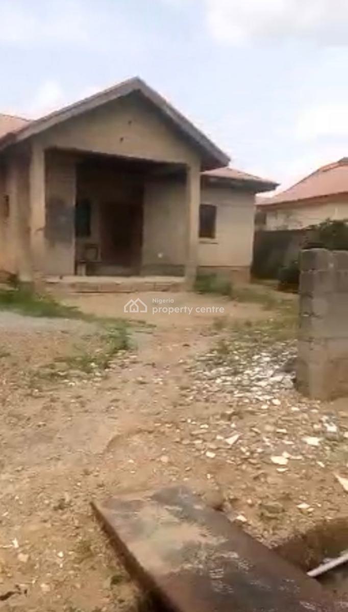 3 Bedroom Bungalow, 650sqm, Tarred Road, 6th Avenue, Gwarinpa, Abuja, Detached Bungalow for Sale