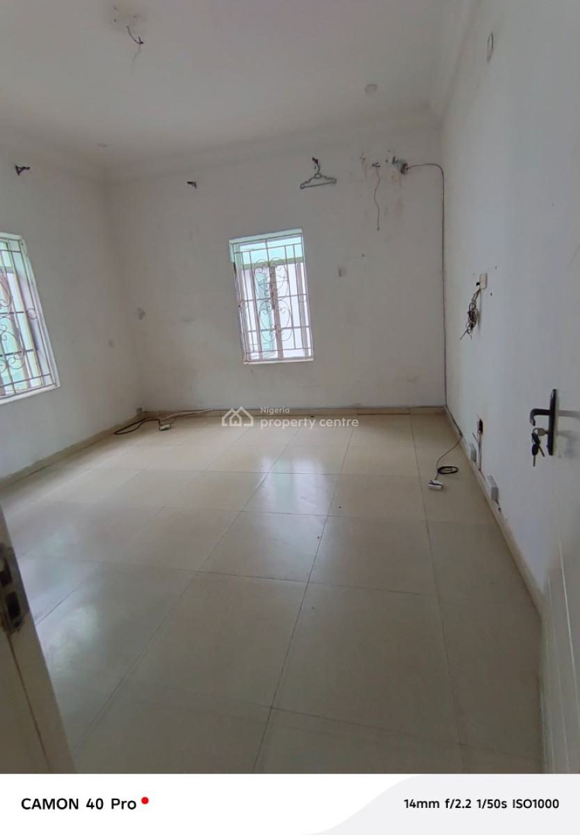 Big Studio Apartment in Agungi Behind Domino Pizza, Off Agungi Road Behind Domino Pizza, Agungi, Lekki, Lagos, Self Contain (single Rooms) for Rent