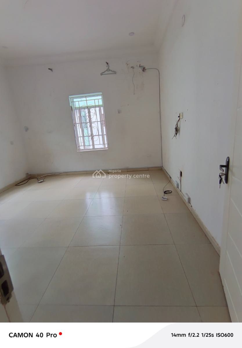 Big Studio Apartment in Agungi Behind Domino Pizza, Off Agungi Road Behind Domino Pizza, Agungi, Lekki, Lagos, Self Contain (single Rooms) for Rent