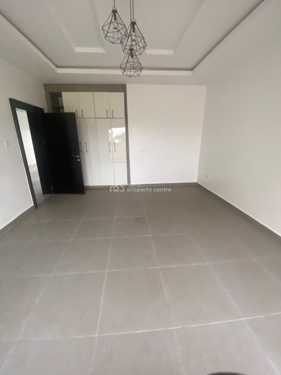 4 Bed Terrace,2 Living Rooms with Bq, Durumi, Durumi, Abuja, Terraced Duplex for Sale