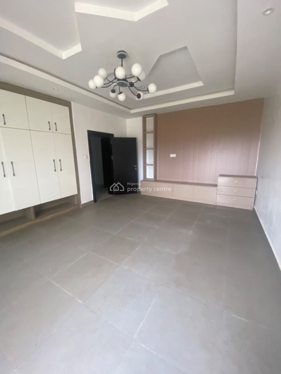 4 Bed Terrace,2 Living Rooms with Bq, Durumi, Durumi, Abuja, Terraced Duplex for Sale