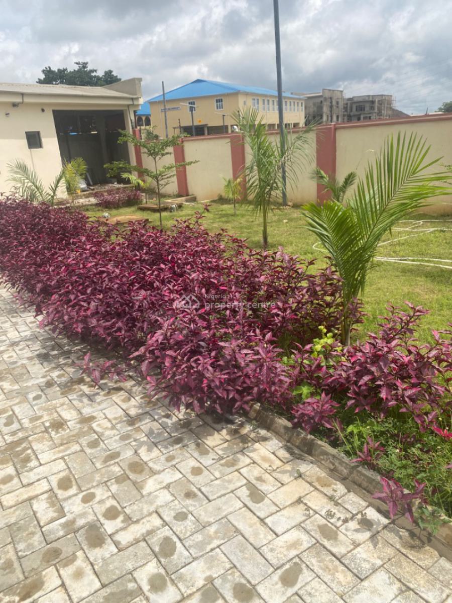 4 Bed Terrace,2 Living Rooms with Bq, Durumi, Durumi, Abuja, Terraced Duplex for Sale