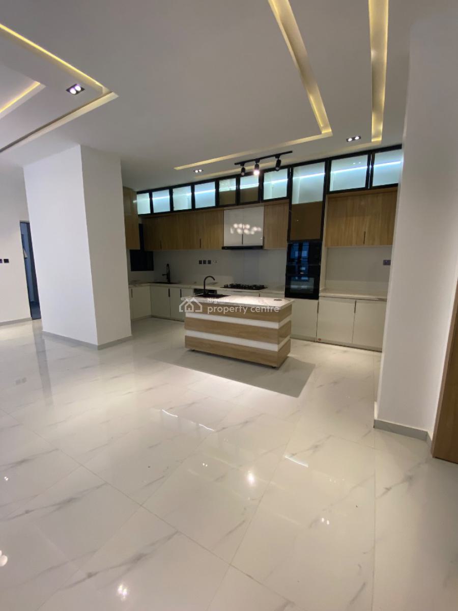 Luxury 2bedroom Apartment with Elevator, Swimming Pool, Gym, Ac, Lekki, Lagos, Flat / Apartment for Rent