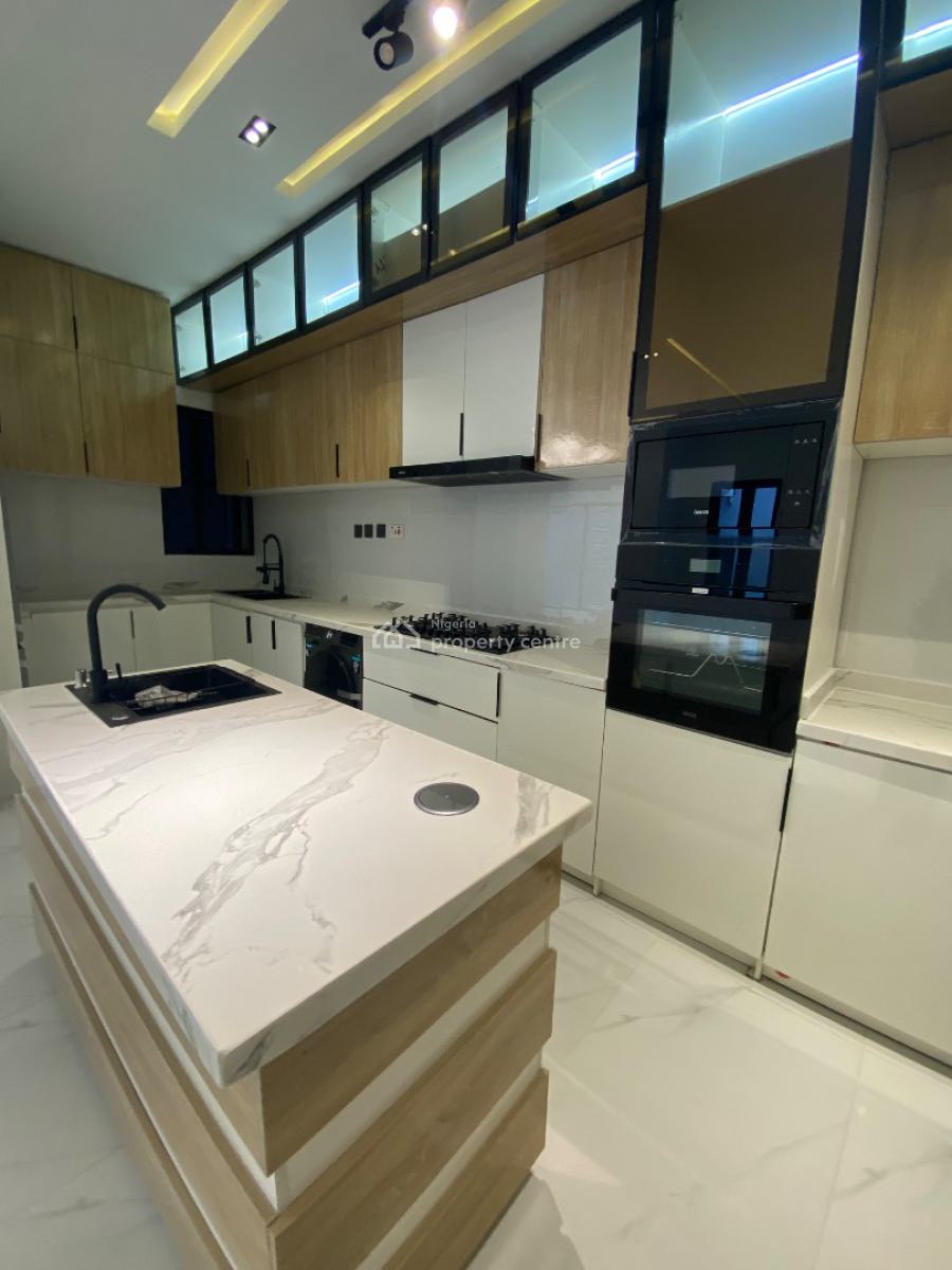 Luxury 2bedroom Apartment with Elevator, Swimming Pool, Gym, Ac, Lekki, Lagos, Flat / Apartment for Rent