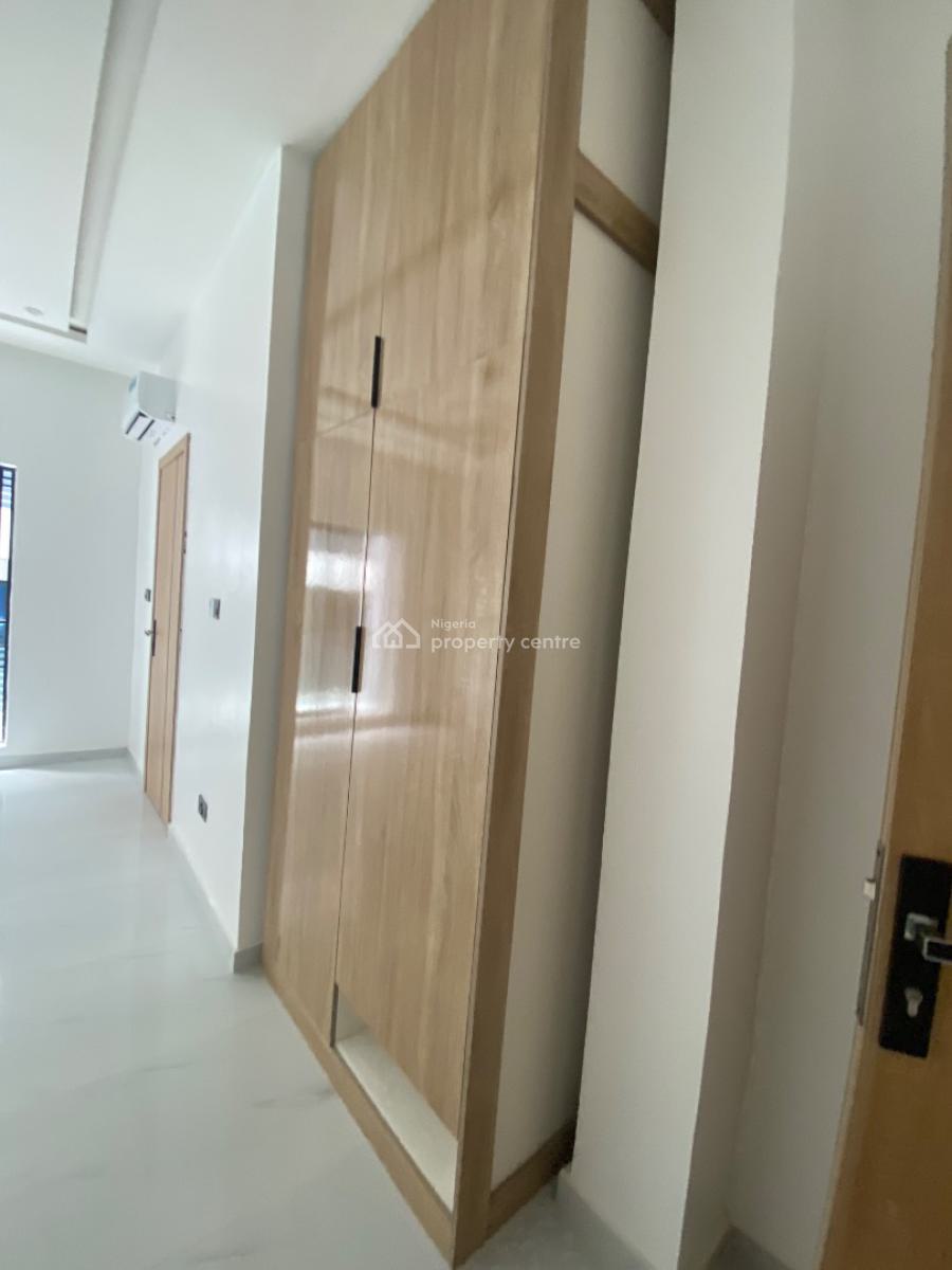 Luxury 2bedroom Apartment with Elevator, Swimming Pool, Gym, Ac, Lekki, Lagos, Flat / Apartment for Rent