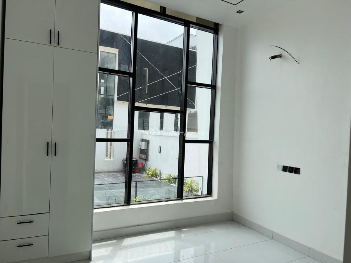 Luxury 5bedroom Semi Detached with Bq and Pool, Daffodils Garden Estate 1, Ajah, Lagos, Semi-detached Duplex for Sale