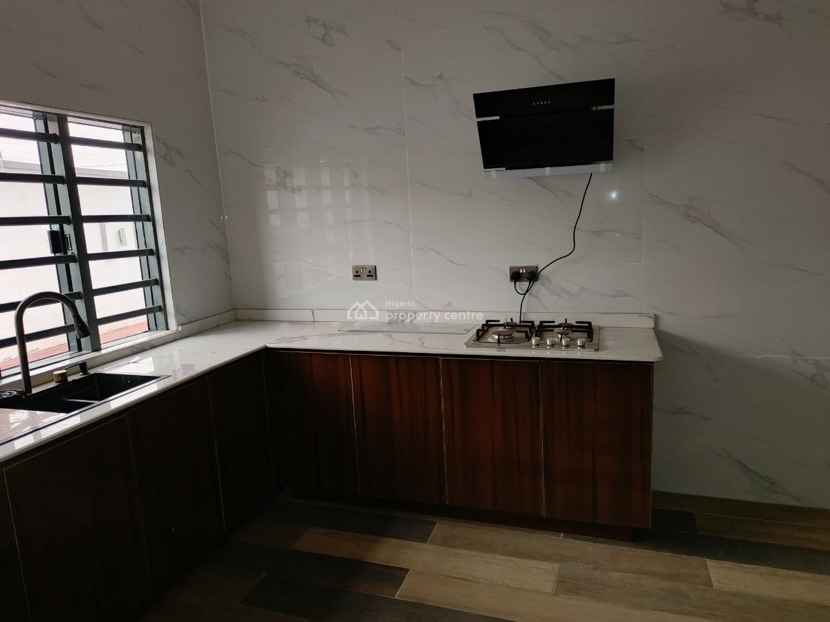 5bedroom Commercial Office Space, Ikeja Gra, Ikeja, Lagos, Office Space for Rent