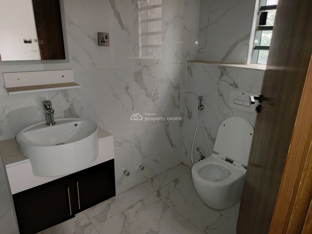 5bedroom Commercial Office Space, Ikeja Gra, Ikeja, Lagos, Office Space for Rent