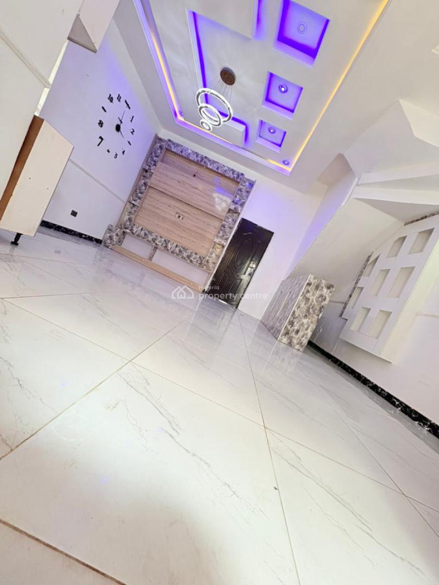 Luxurious Standard Studio Apartment with Open Plan Kitcyhen in an Esta, Orchid Road, Lekki, Lagos, Self Contain (single Rooms) for Rent