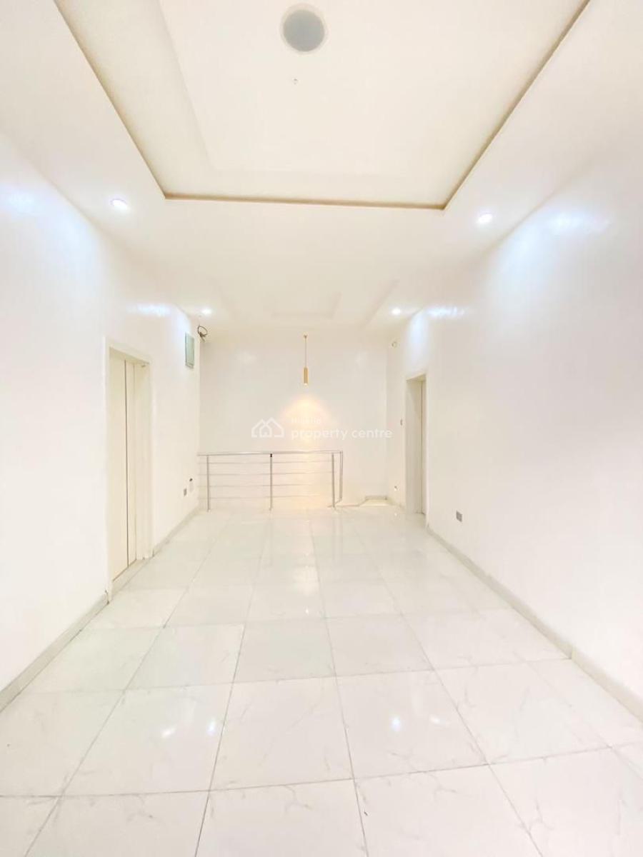4bedroom Semi Detached Duplex, Chevron, Lekki, Lagos, Semi-detached Duplex for Sale