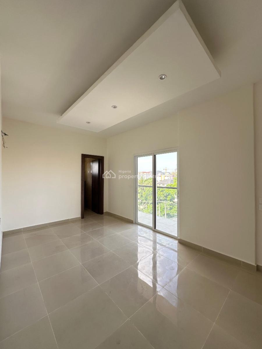 Aesthetically Pleasing 3 Bedroom Apartment Suitable for Investment, Vi, Victoria Island (vi), Lagos, Block of Flats for Sale