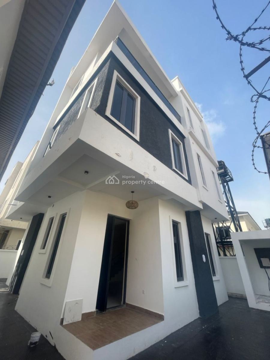 Spacious 5-bedroom Detached House with a 1-room Bq and Driveway, Fatai Arobieke Street, Off Admiralty Road, Lekki Phase 1, Lekki, Lagos, Office Space for Rent