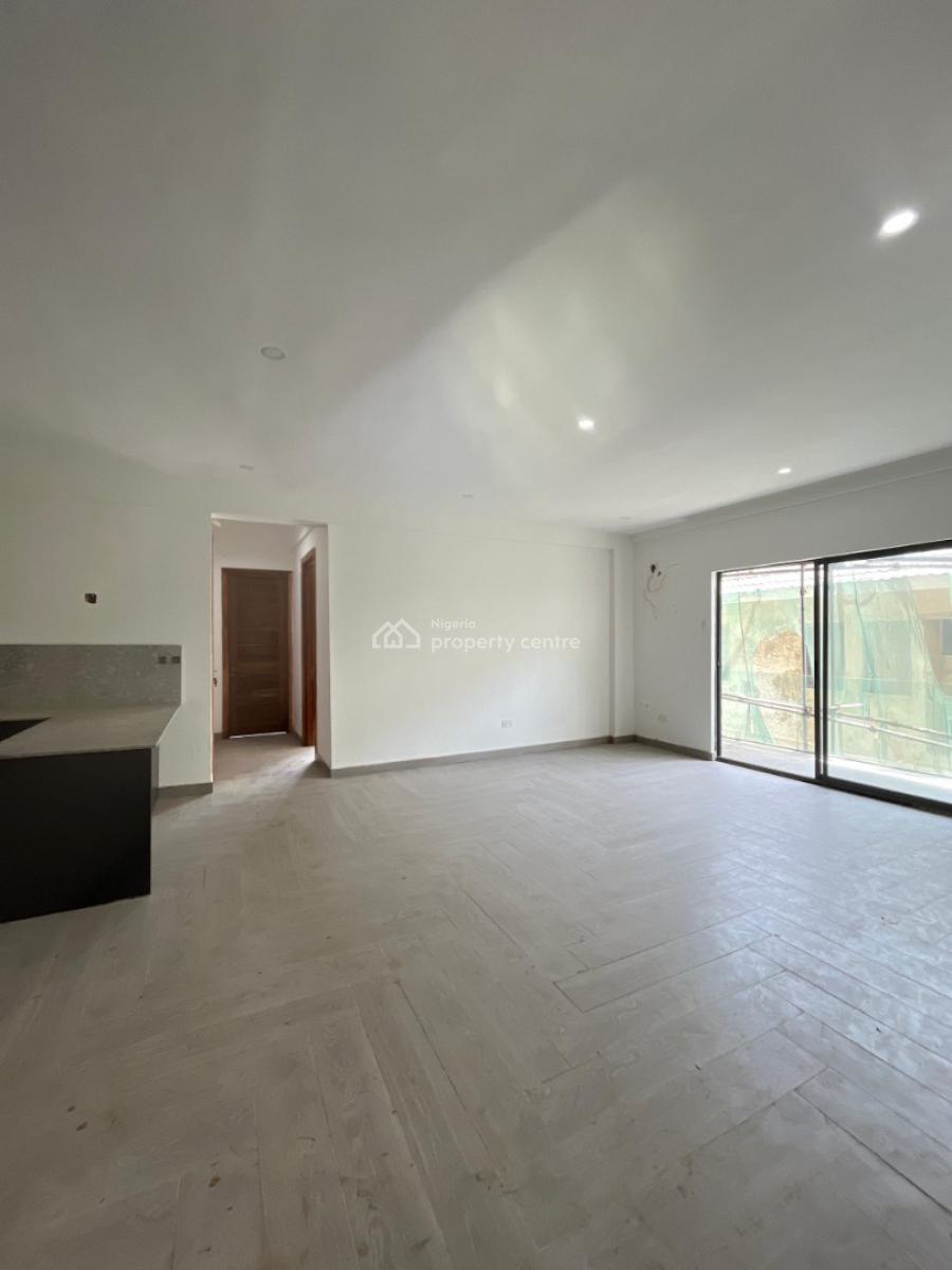 Spacious 2 Bedroom Apartment with Gym, Elevator & Pool in a Prime Area, Ikate, Lekki, Lagos, Flat / Apartment for Sale