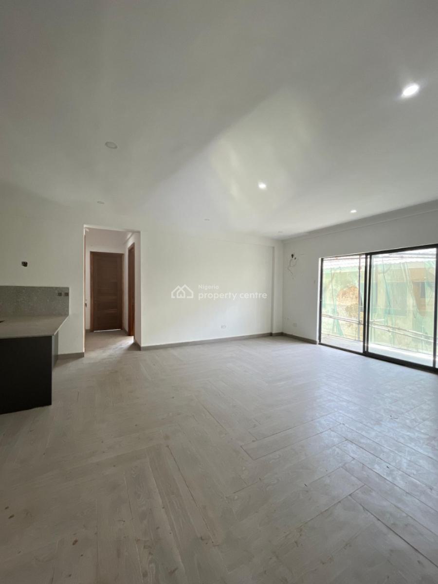 Spacious 2 Bedroom Apartment with Gym, Elevator & Pool in a Prime Area, Ikate, Lekki, Lagos, Flat / Apartment for Sale