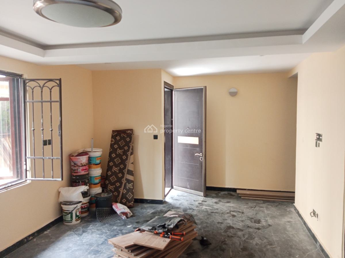 Spacious Self Contain Available, Banana Island Estate, Ikoyi, Lagos, Self Contain (single Rooms) for Rent