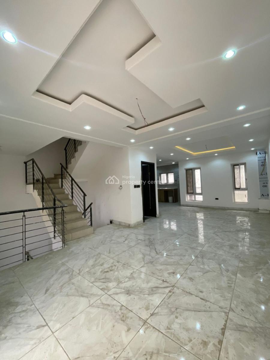 Exquisitely Built 4 Bedroom Terraced Duplex with Bq in a Prime Location, Lekki Phase 1, Lekki, Lagos, Terraced Duplex for Sale