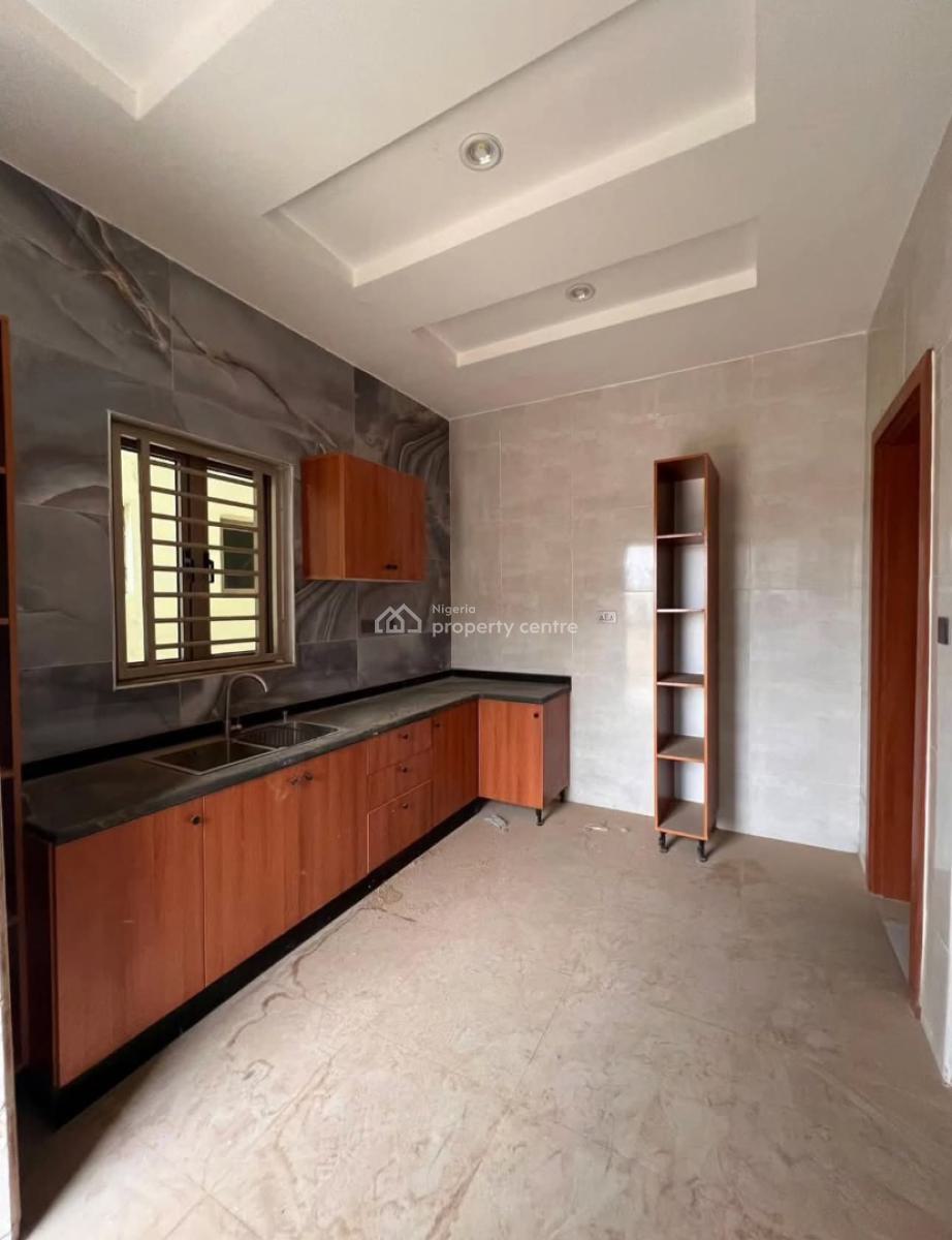 Exquisite 5 Bedroom Terrace Duplex with Bq, Kado, Abuja, Terraced Duplex for Rent