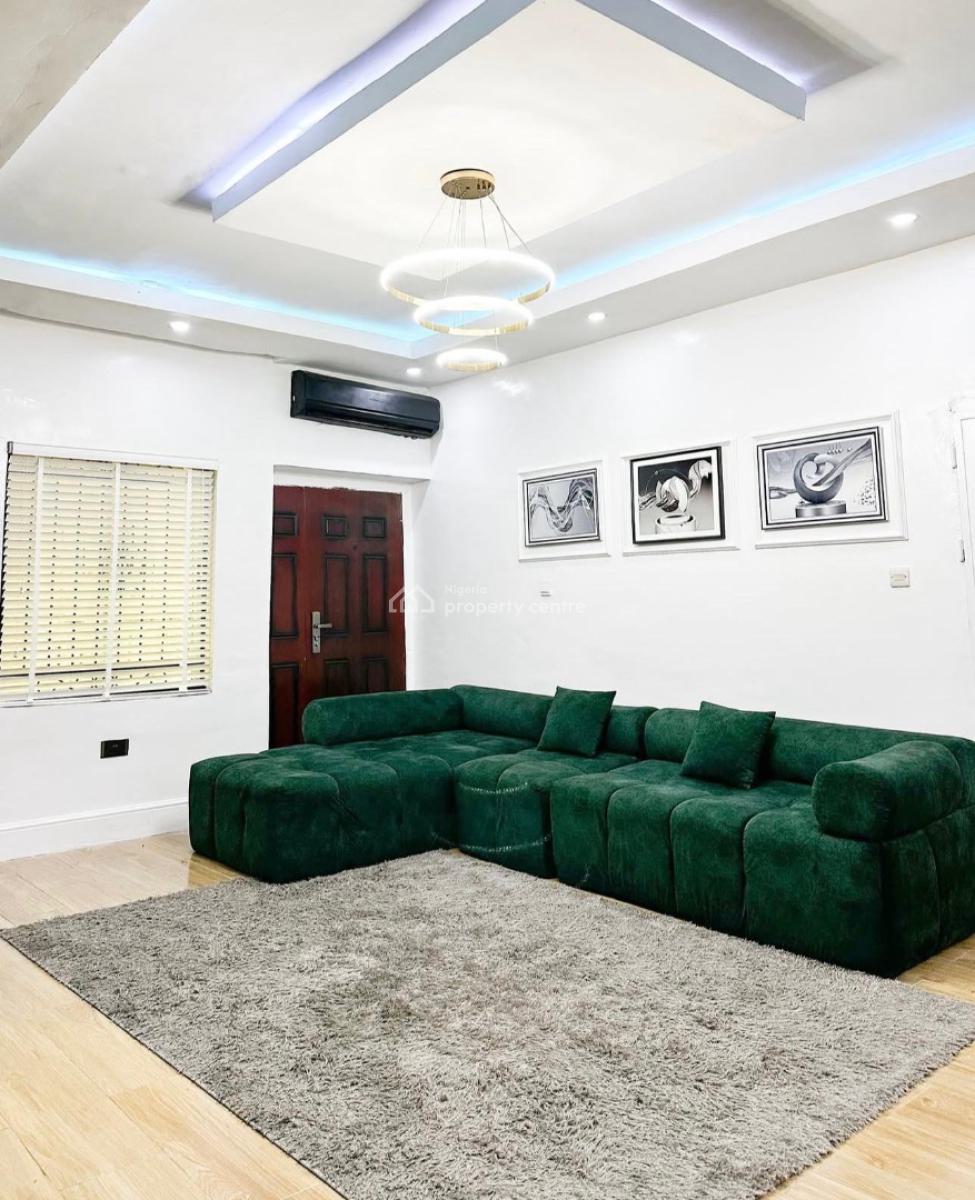 Luxury 3 Bedroom Apartment with Snooker Board and Pool, Ikate, Lekki, Lagos, Flat / Apartment Short Let