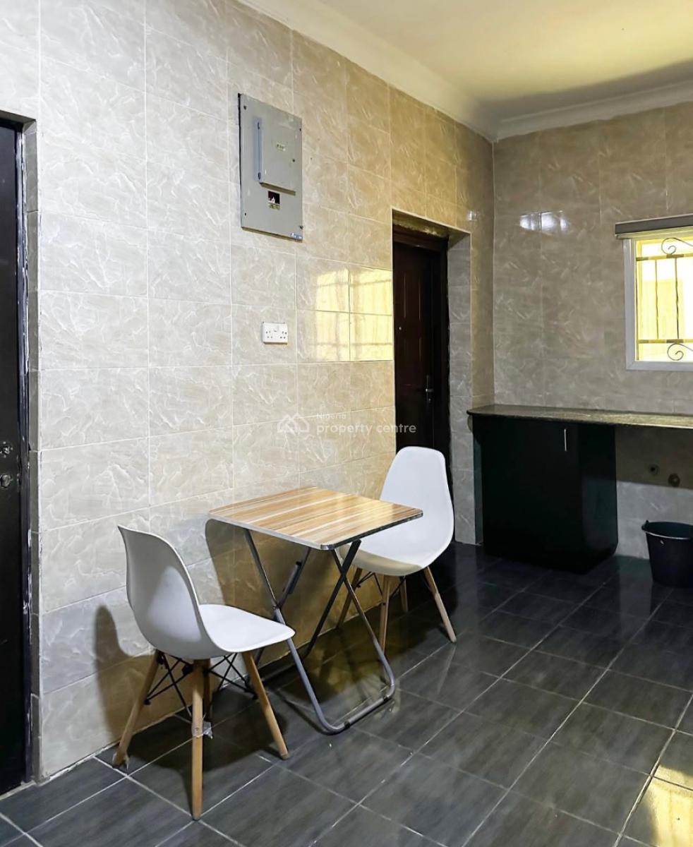 Luxury 3 Bedroom Apartment with Snooker Board and Pool, Ikate, Lekki, Lagos, Flat / Apartment Short Let