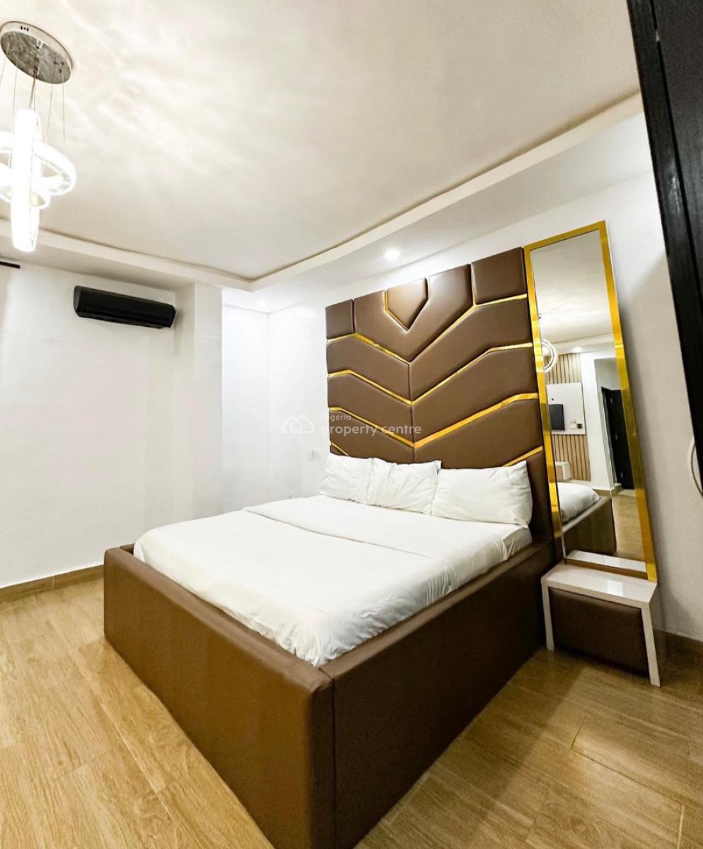 Luxury 3 Bedroom Apartment with Snooker Board and Pool, Ikate, Lekki, Lagos, Flat / Apartment Short Let