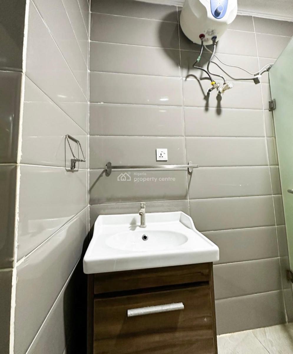 Luxury 3 Bedroom Apartment with Snooker Board and Pool, Ikate, Lekki, Lagos, Flat / Apartment Short Let
