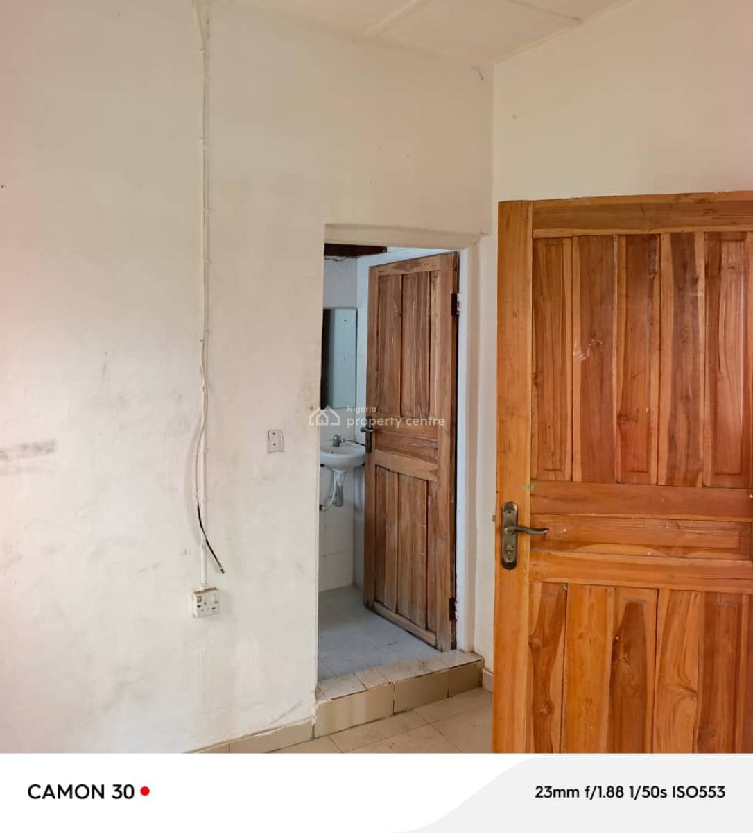 a Mini Flat, Adeniyi Jones, Ikeja, Lagos, Mini Flat (room and Parlour) for Rent