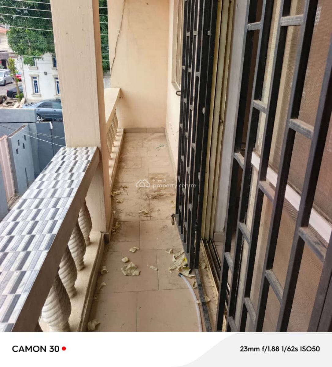 a Mini Flat, Adeniyi Jones, Ikeja, Lagos, Mini Flat (room and Parlour) for Rent