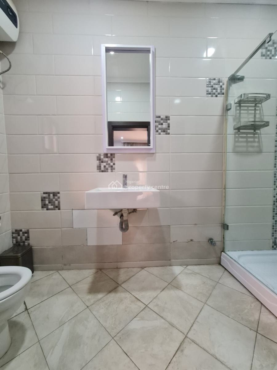 a Deluxe 3-bedroom Ensuite Pent- Apartment, Fully Serviced and Fully F, in a Private Estate Adebola Odeku, Victoria Island (vi), Lagos, Flat / Apartment for Rent