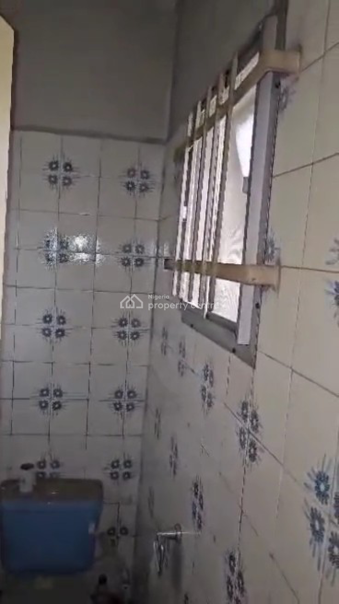 3 Bedroom Bungalow with 1 Brm Bq, Jakande Estate,ilewe Meta Opposite Gtb, Close to Iyana, Isolo, Lagos, Detached Bungalow for Sale