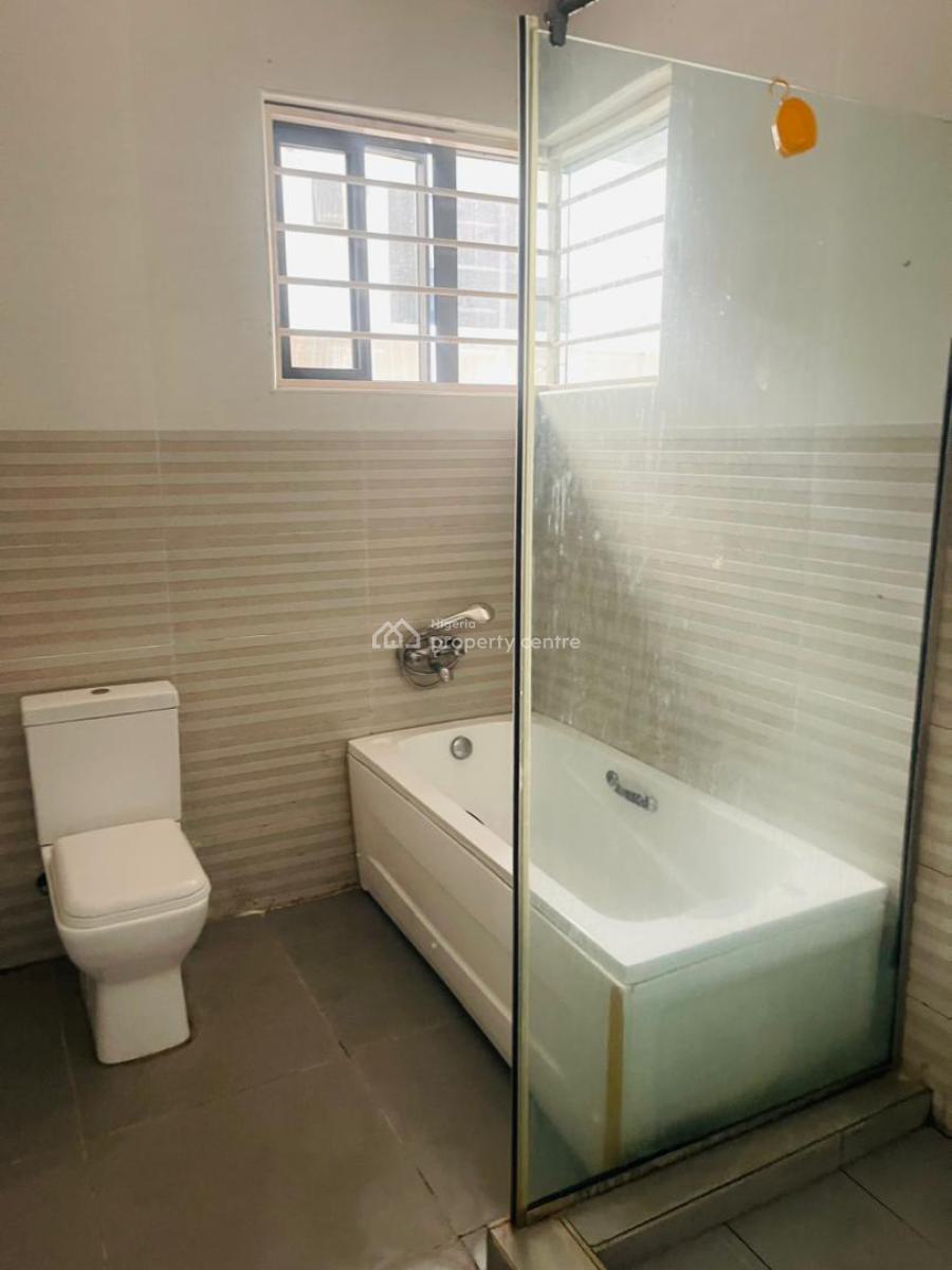 3 Bedroom Flat Apartment with Quality Facilities and Standard Fittings, Ologolo, Lekki, Lagos, House for Rent