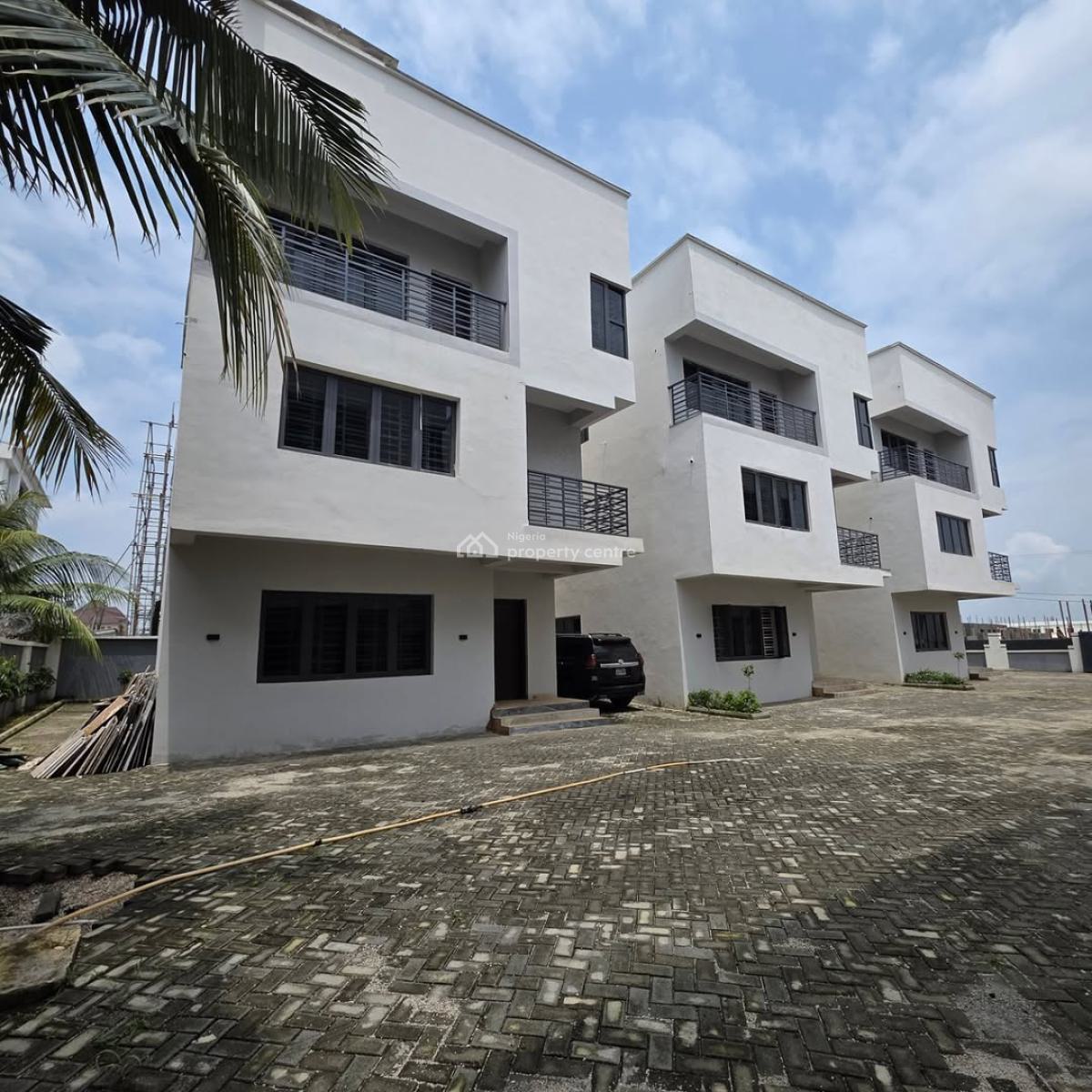 Newly Built 5bedroom Semi Detached House, Life Camp, Abuja, Semi-detached Duplex for Sale