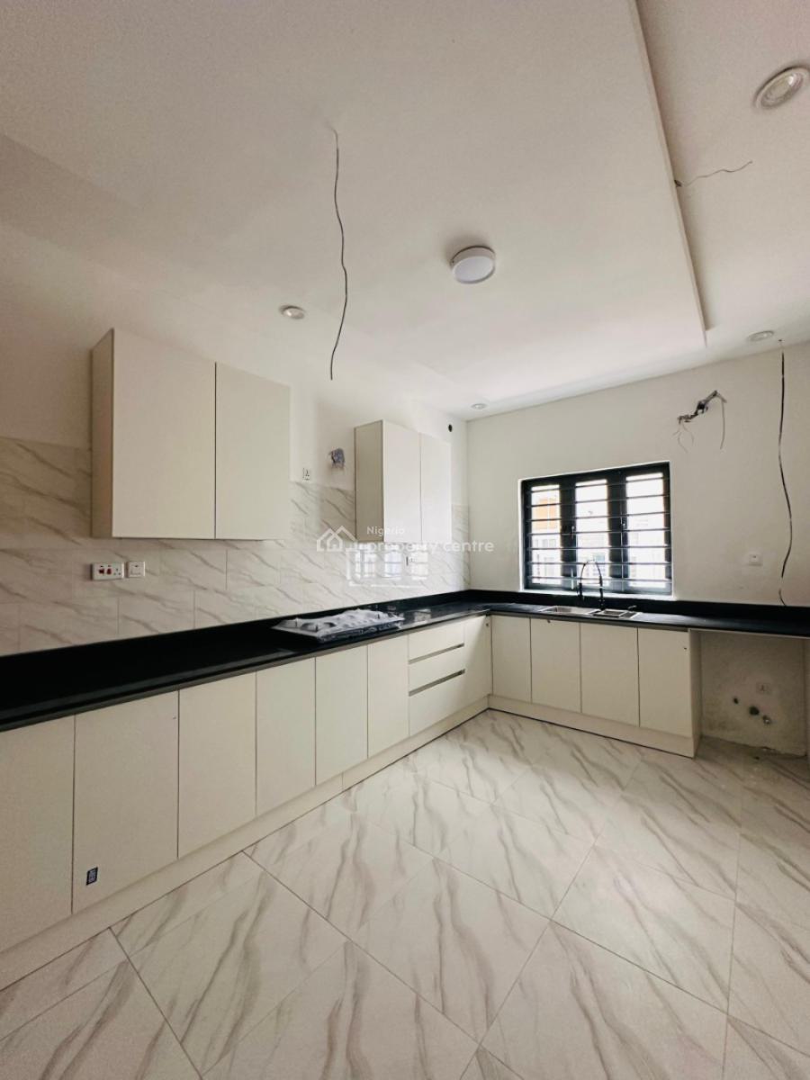 Alluring 4 Bedroom Terrace Duplex, Ologolo, Lekki, Lagos, Terraced Duplex for Sale