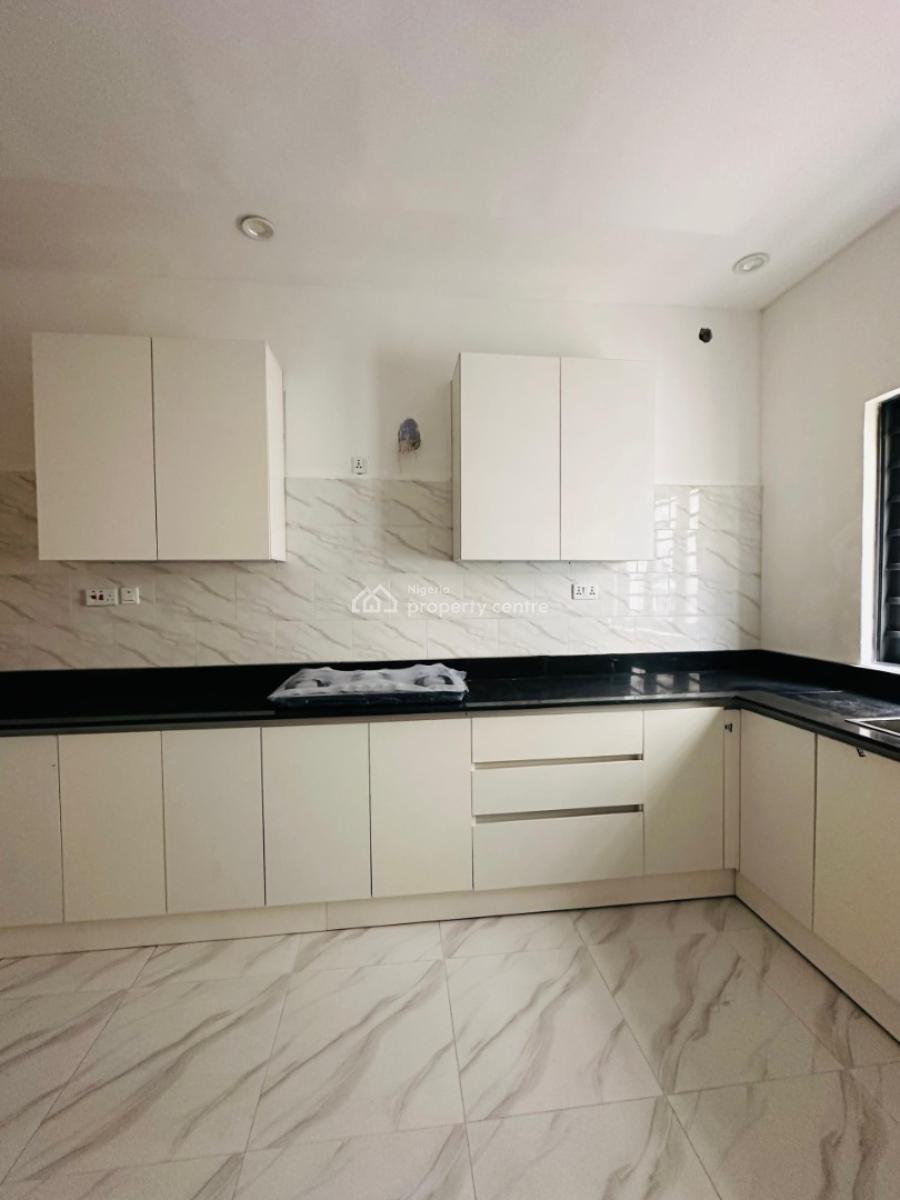 Alluring 4 Bedroom Terrace Duplex, Ologolo, Lekki, Lagos, Terraced Duplex for Sale