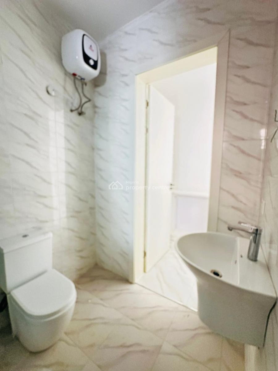 Alluring 4 Bedroom Terrace Duplex, Ologolo, Lekki, Lagos, Terraced Duplex for Sale
