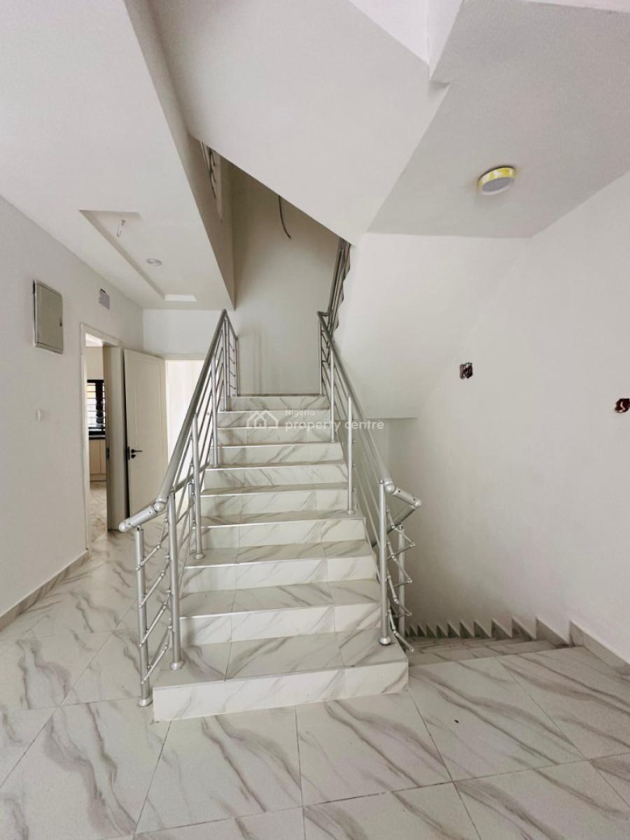 Alluring 4 Bedroom Terrace Duplex, Ologolo, Lekki, Lagos, Terraced Duplex for Sale
