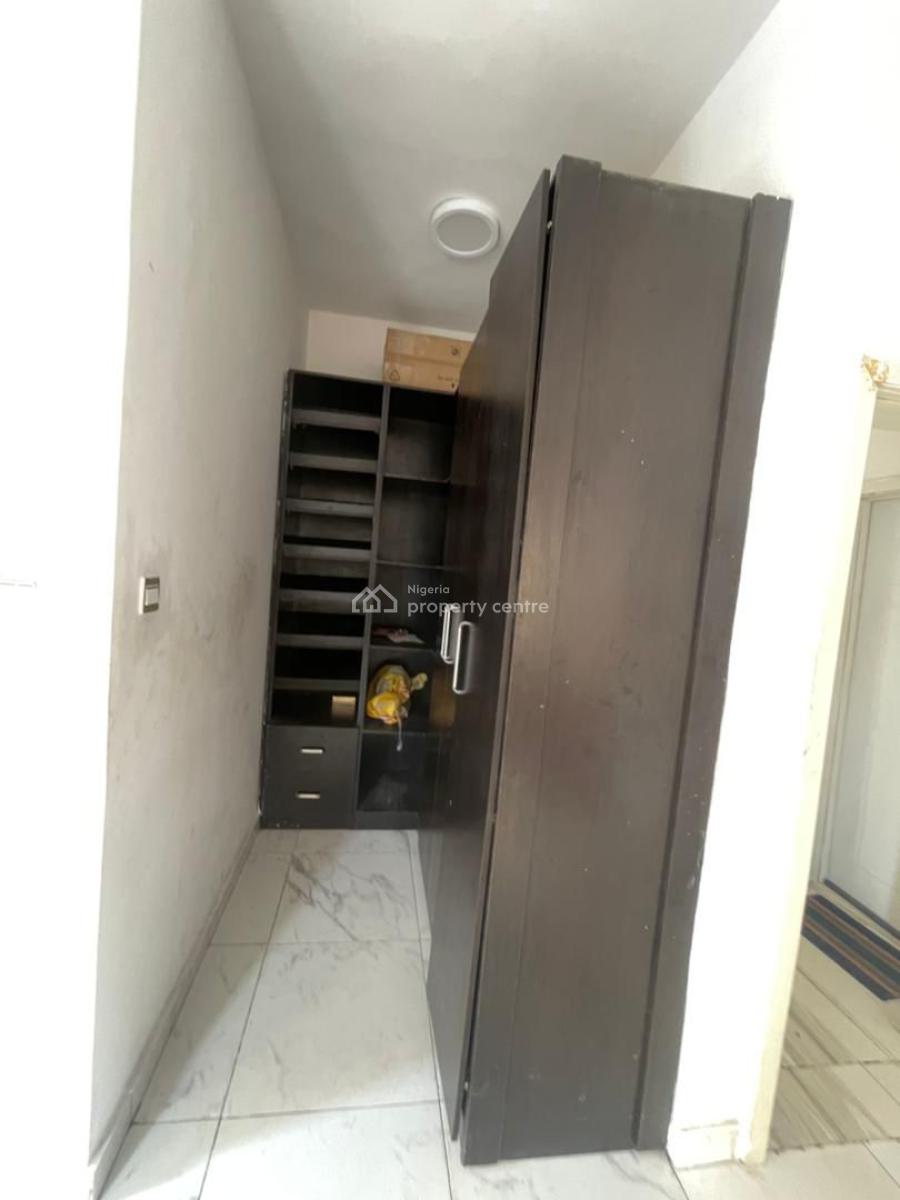 Luxury Spacious Masters Bedroom in a Shared Apartment, Idado Estate., Idado, Lekki, Lagos, Self Contain (single Rooms) for Rent