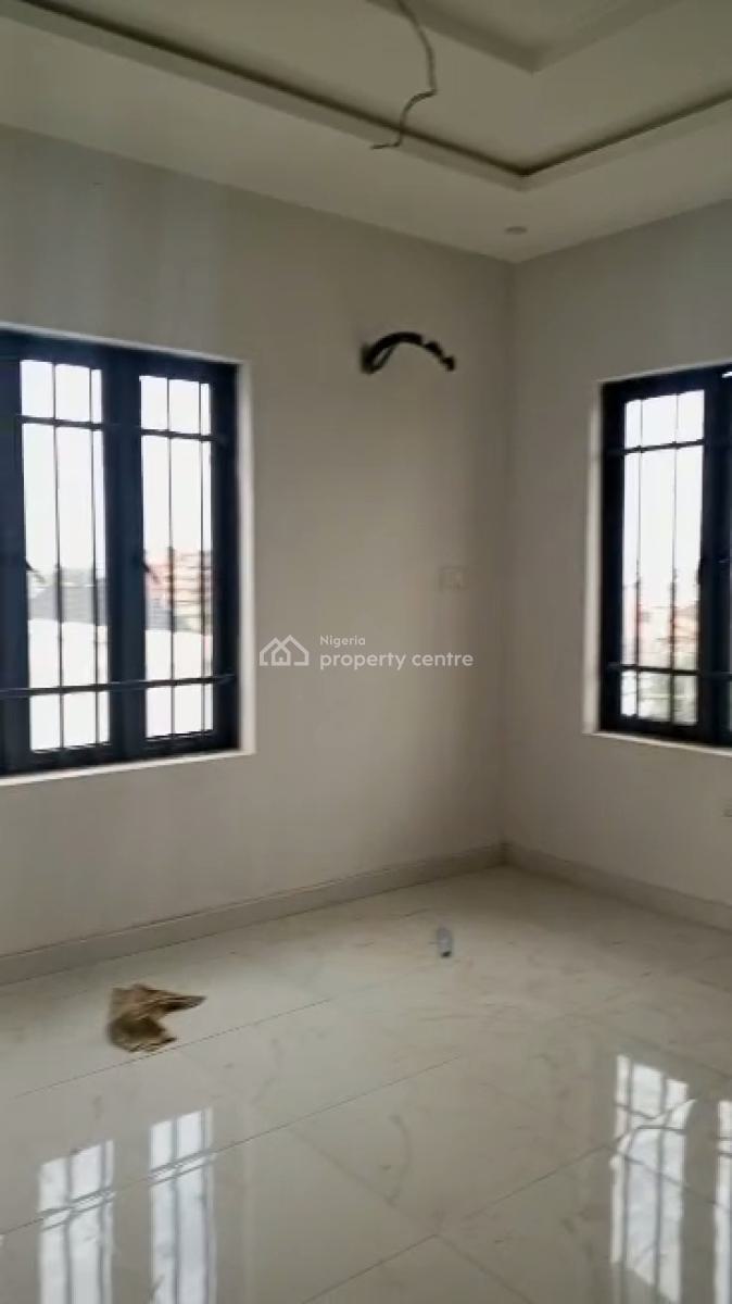 Lovely 3 Bedrooms Apartment, Adeniyi Jones, Ikeja, Lagos, Flat / Apartment for Sale