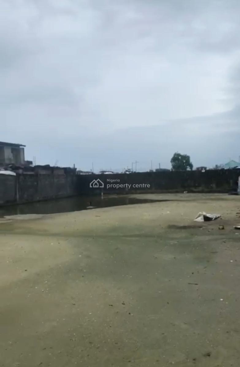 a Plot of Land, Jakande, By Ologolo, Gbara,, Lekki, Lagos, Mixed-use Land for Rent